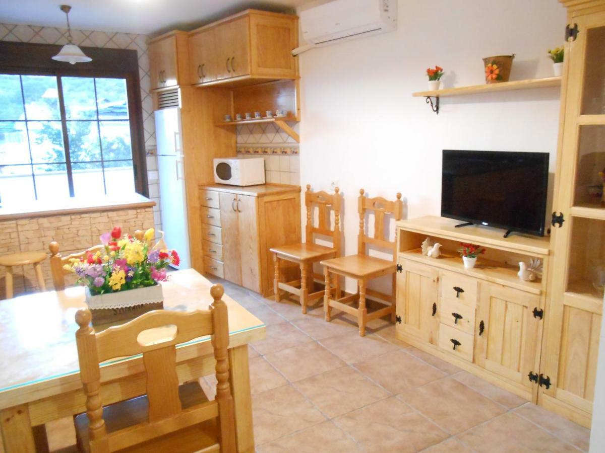 El Portal Viejo Apartment คาเบซุเอลา เดล วาลล์ ภายนอก รูปภาพ